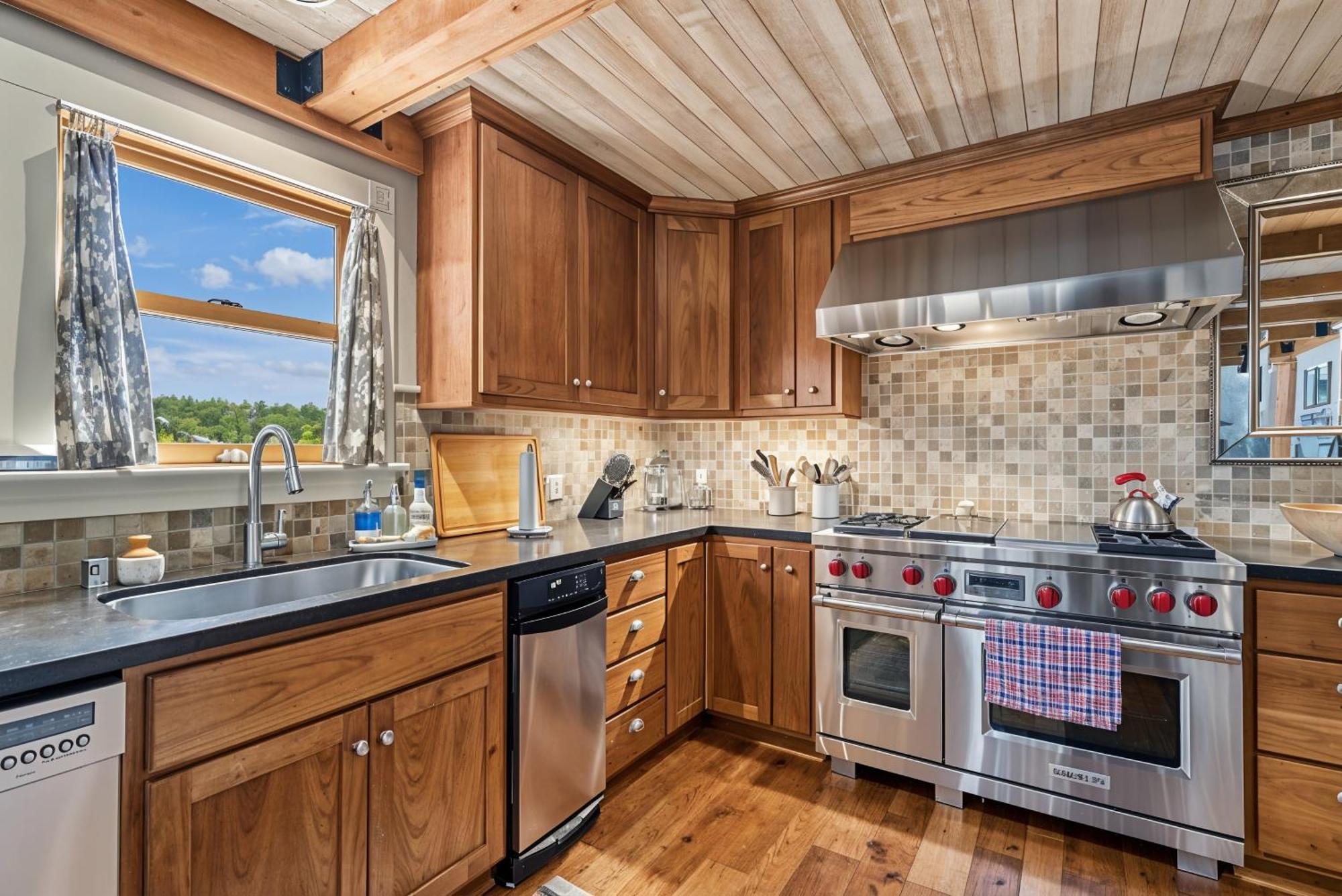 Ferienhaus Marina - Lakefront On Beach! Groveland